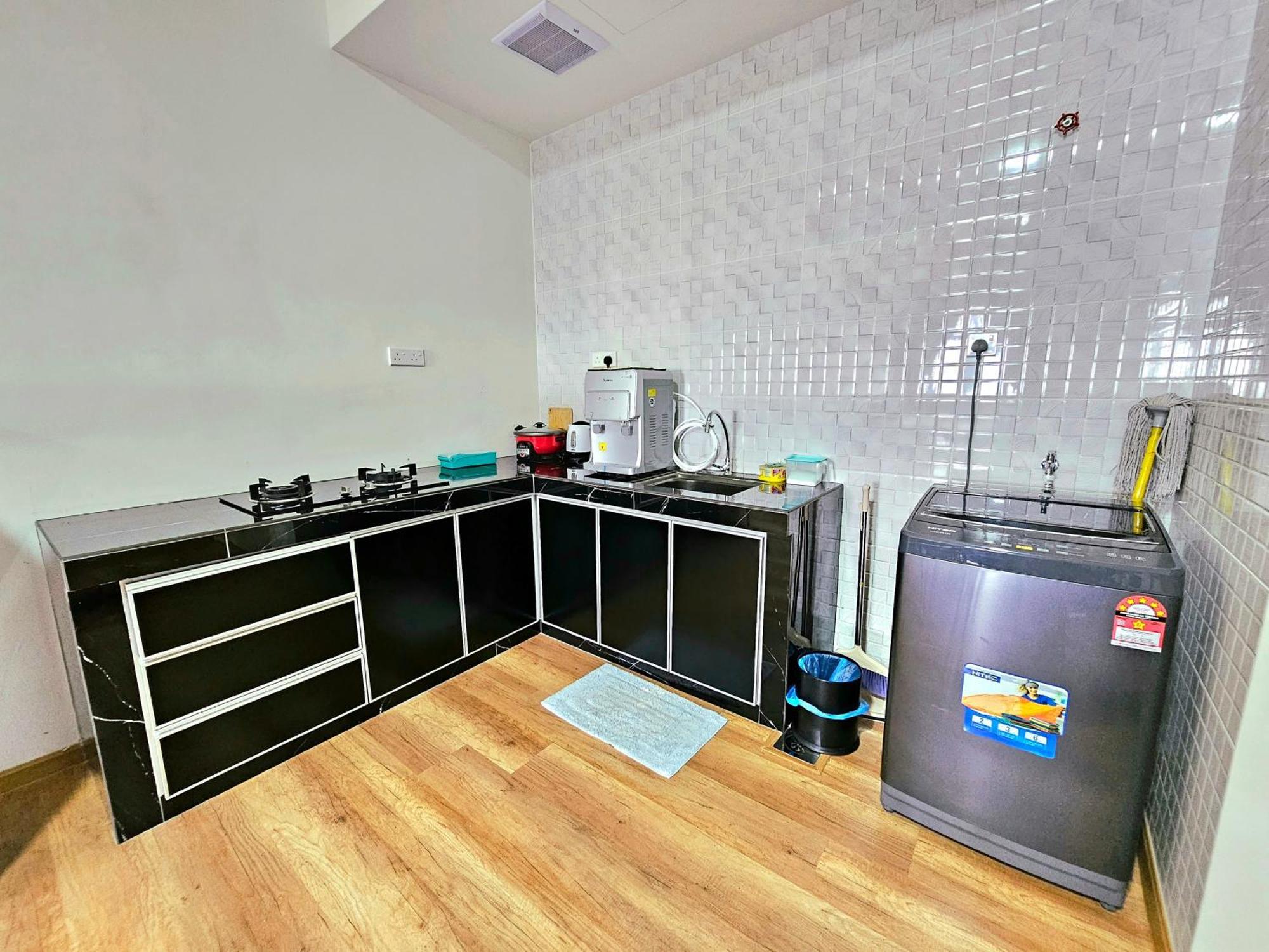 Quartz Paragon Suites Melaka By Ggm الغرفة الصورة